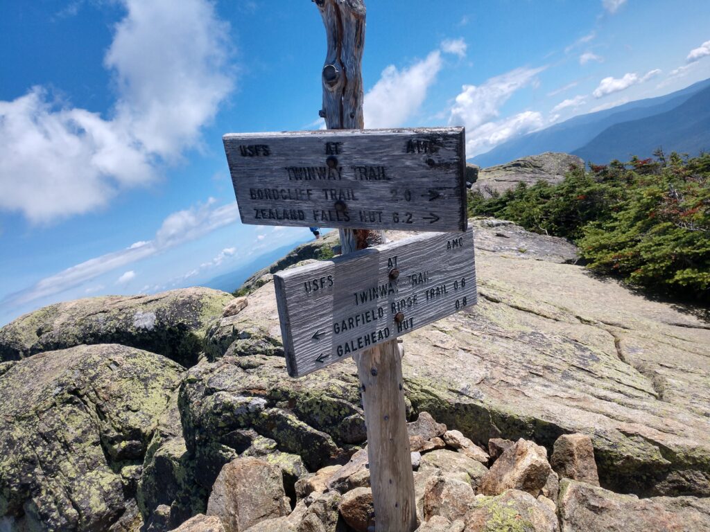 Wayfaring signs at South Twin Mountain 