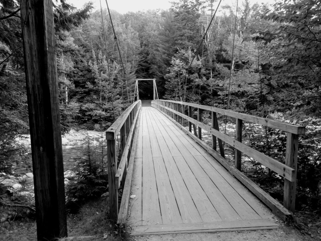 Bridge crossing the Pemigawassets at Lincoln Woods Visitor Center