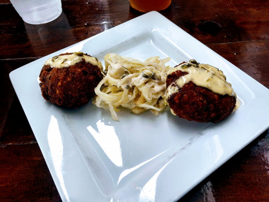 Crab Cakes at Hog Island Beer Co